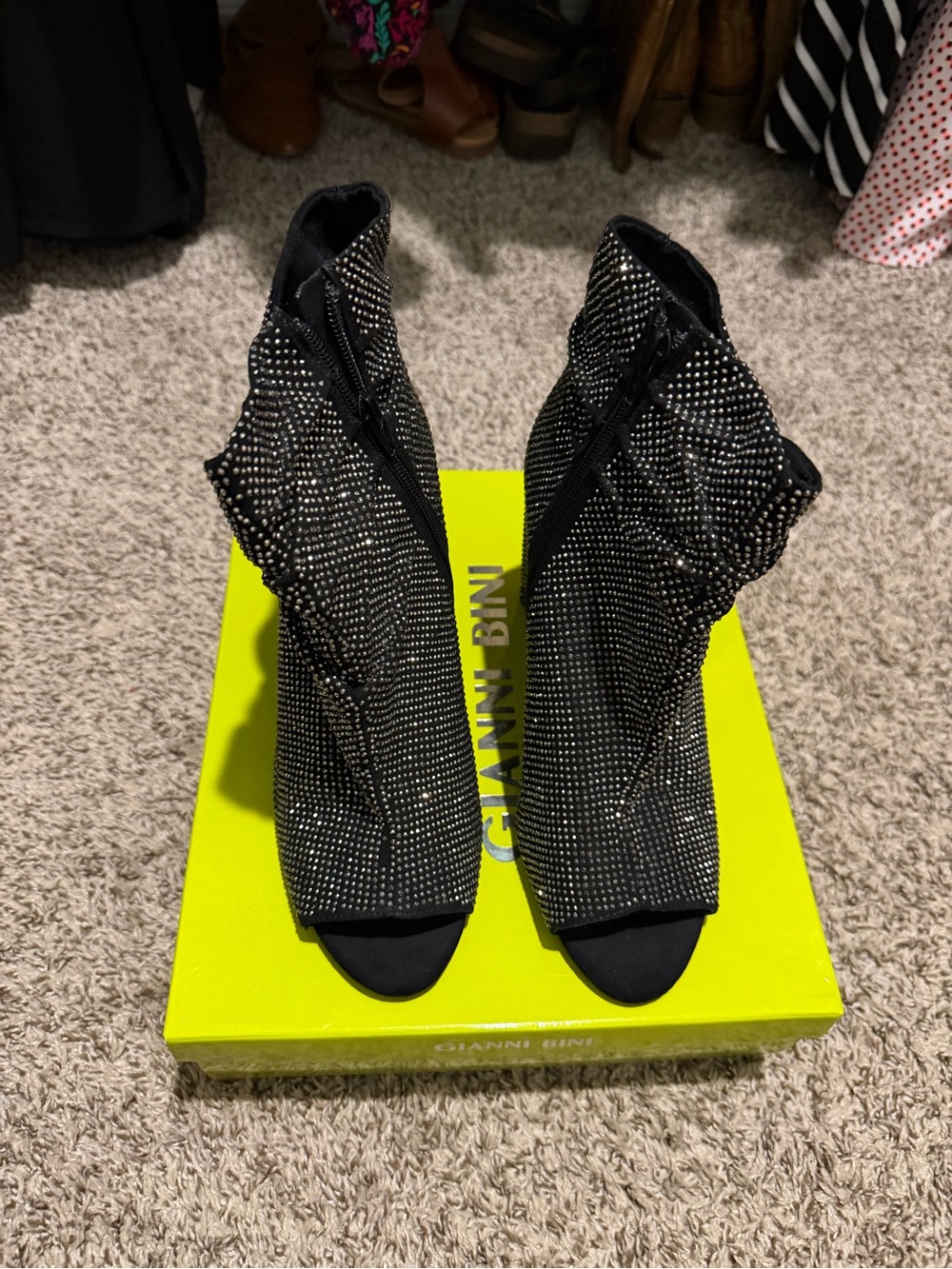 Gianni Bini Mareesha Rhinestone Peep Toe Booties | Black | Size 10M